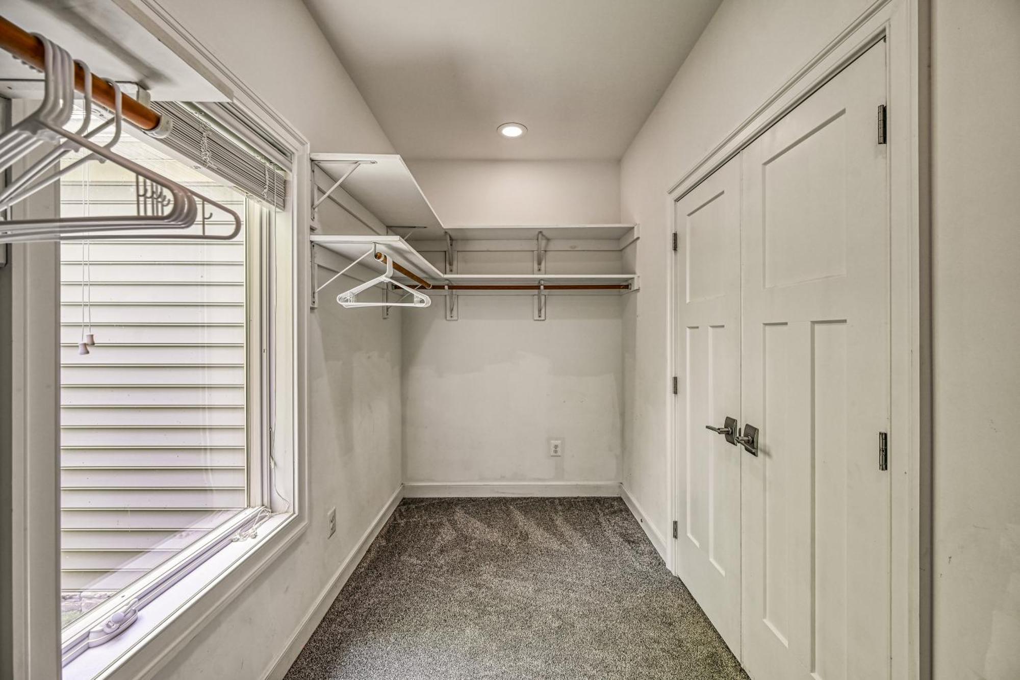 Silver Sands Glenora Exterior photo